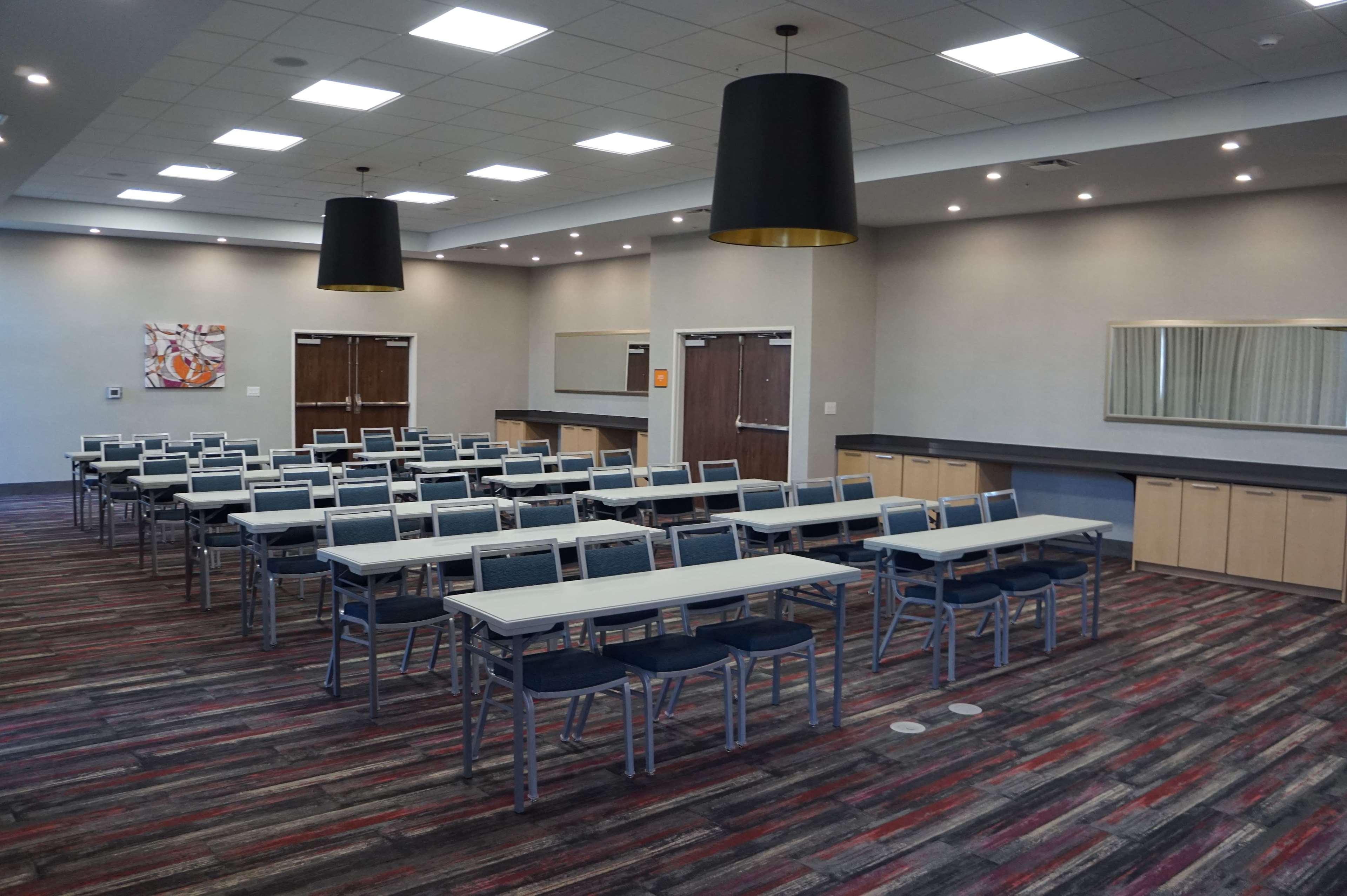La Quinta Inn & Suites By Wyndham Lewisville Luaran gambar