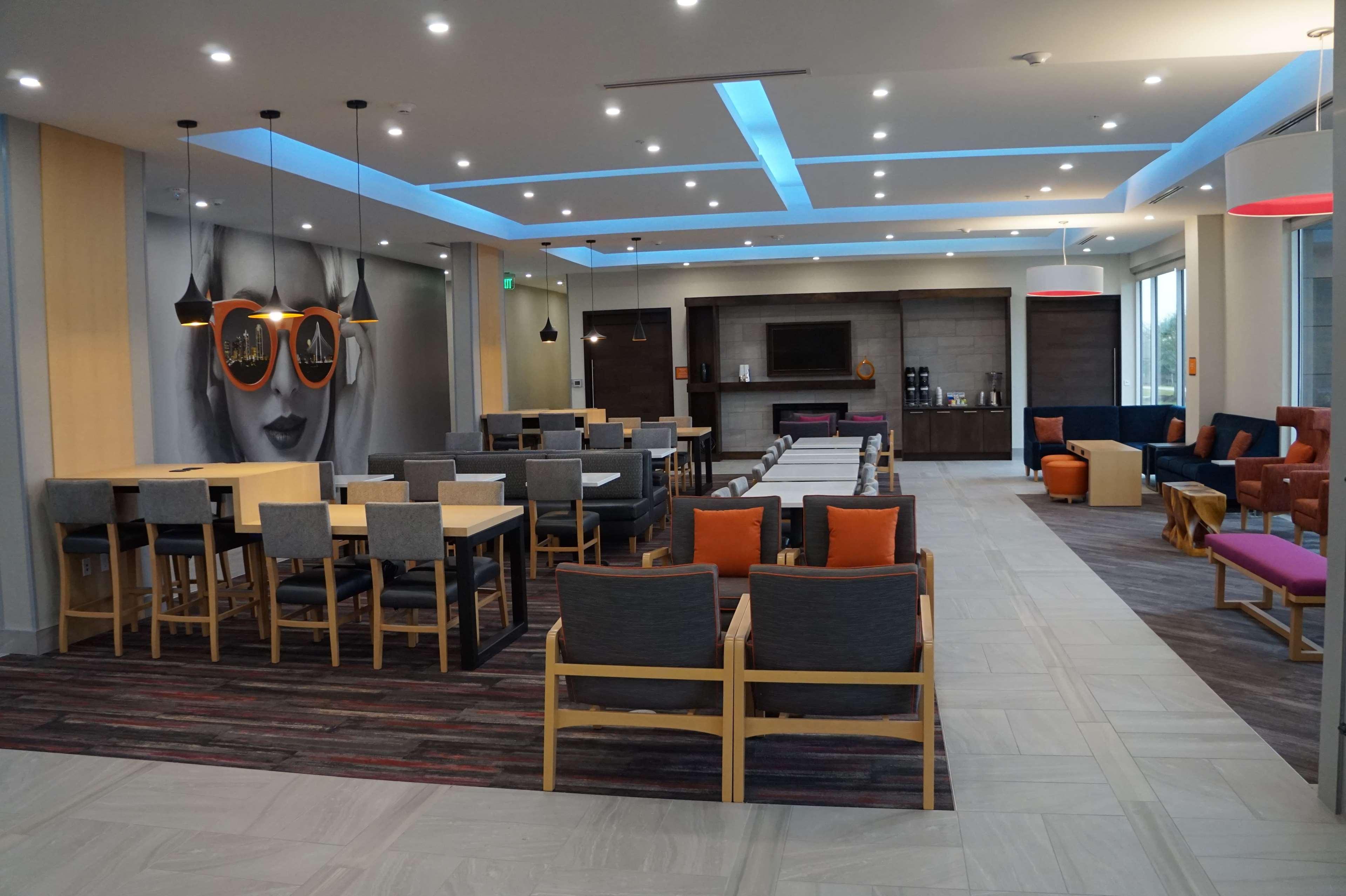 La Quinta Inn & Suites By Wyndham Lewisville Luaran gambar