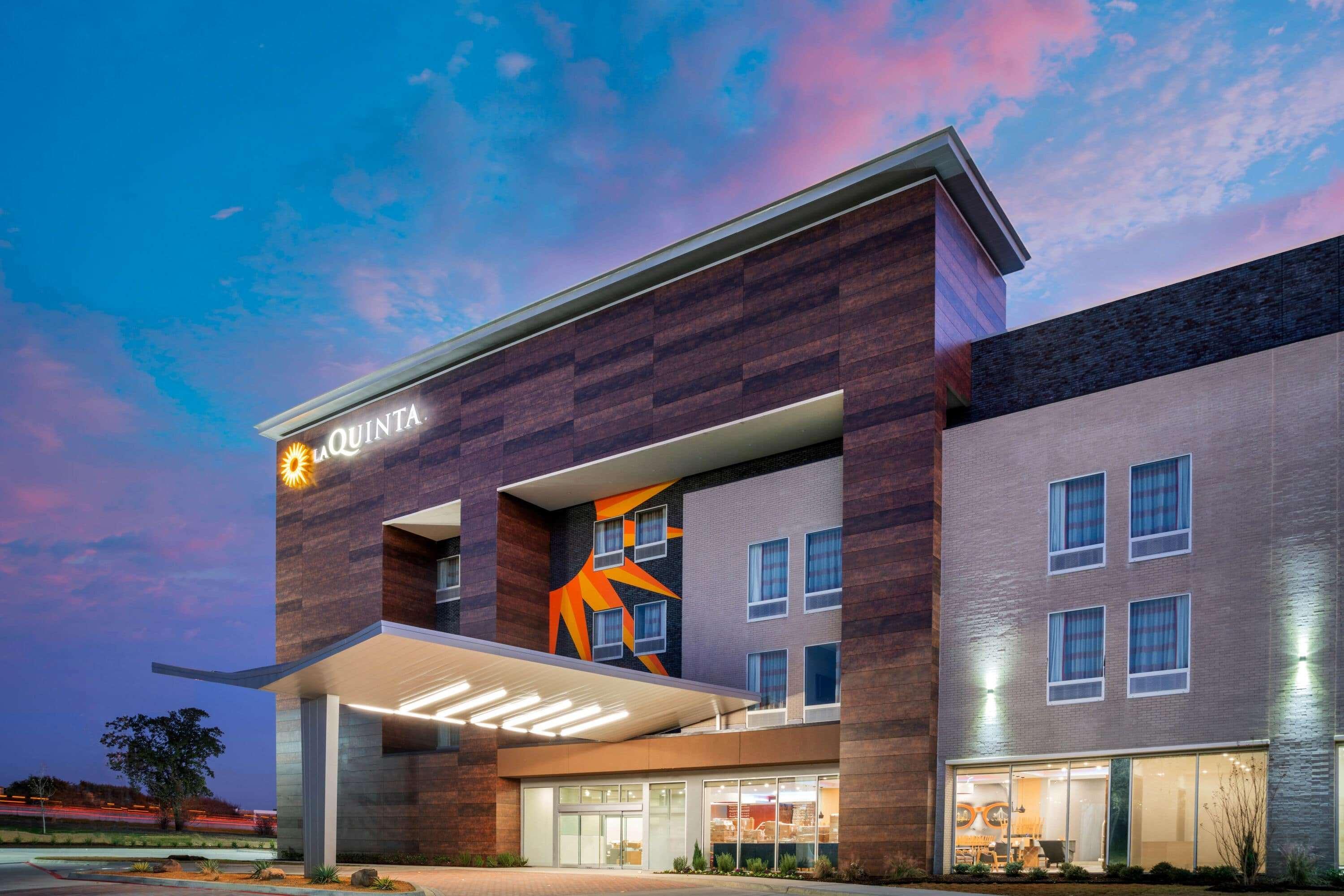 La Quinta Inn & Suites By Wyndham Lewisville Luaran gambar